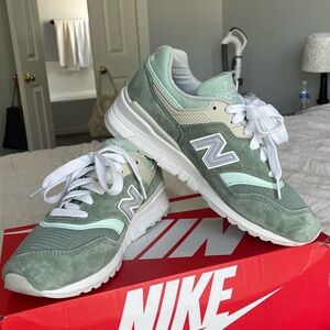 New Balance Unisex